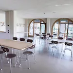 Farm House Hotel *