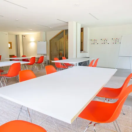 Farm House * 론카데