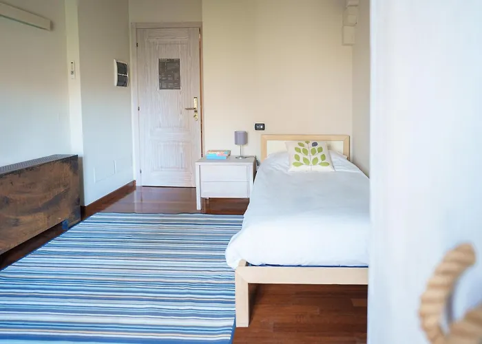 Hotel Farm House